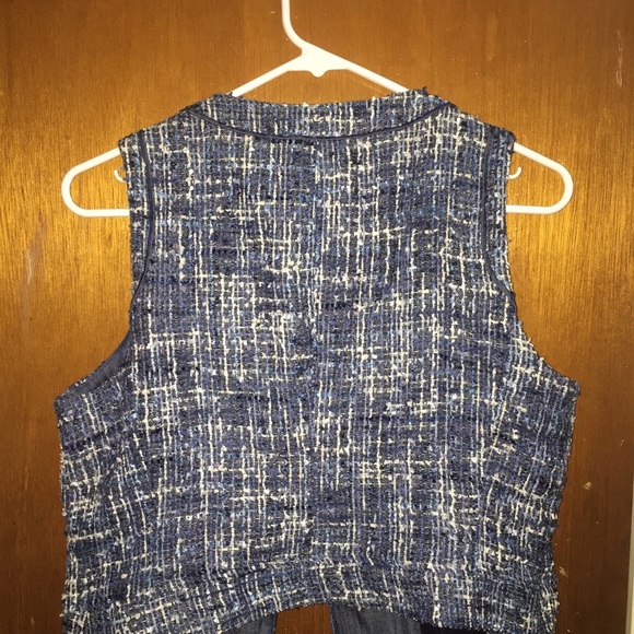 Cache Vest - Picture 5 of 8